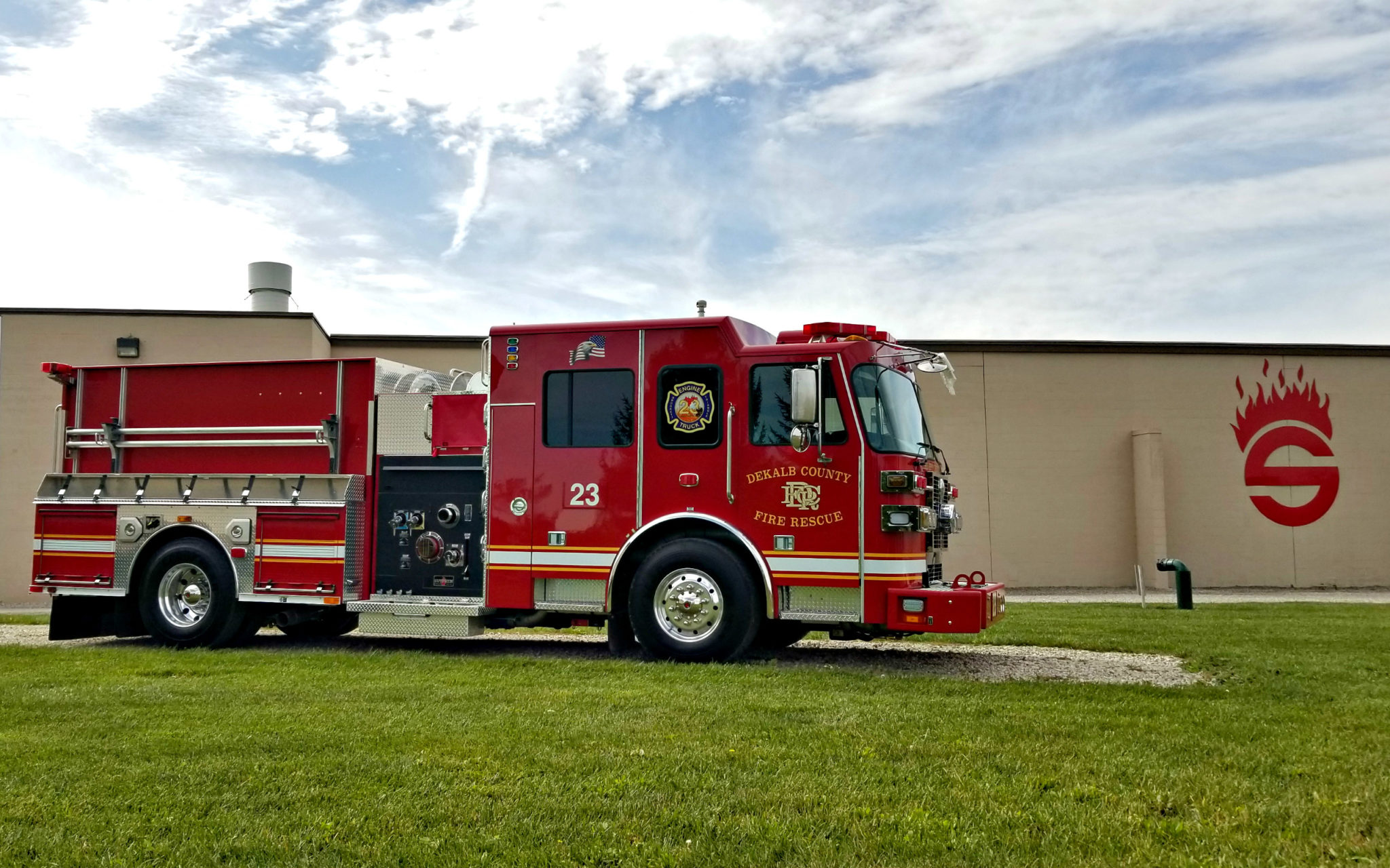 Sutphen Heavy Duty Custom Pumper - Interstate Rescue